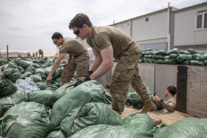 U.S. soldiers stacking sandbags at Erbil Air Base, Iraq (file photo)